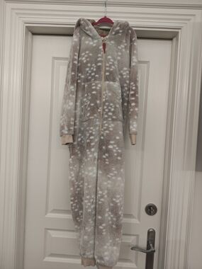 Kids Plush Hooded One-Piece Rudolph Onesie in Taupe Dapple
